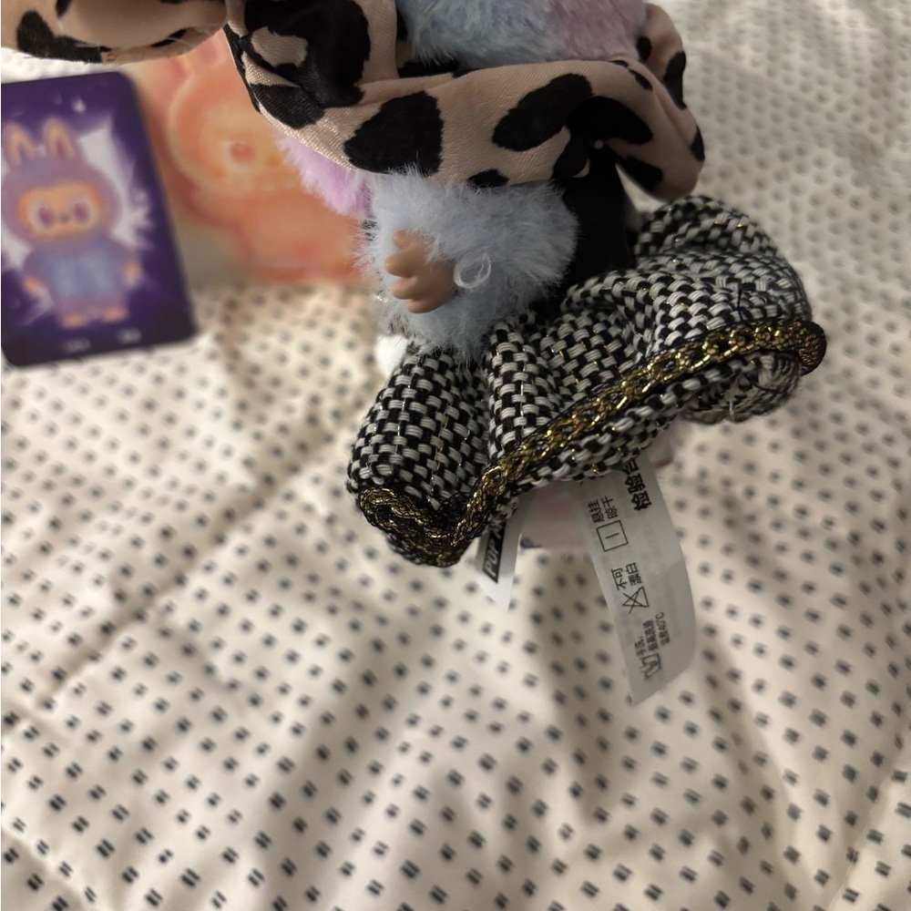 : : POP MART BIG INTO ENERGY CUSTOM LABUBU : : - Picture 6 of 16